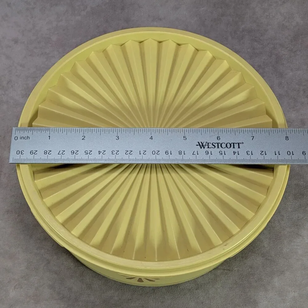 Vintage Tupperware Servalier Yellow Bowl 1204 Sunburst Graphic Starburst Lid